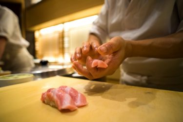 渋谷で行くべき寿司屋15選【高級店～コスパ抜群の回転寿司まで！】