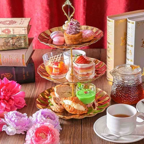 SARAS CAFE & BRASSERIEのアフタヌーンティー