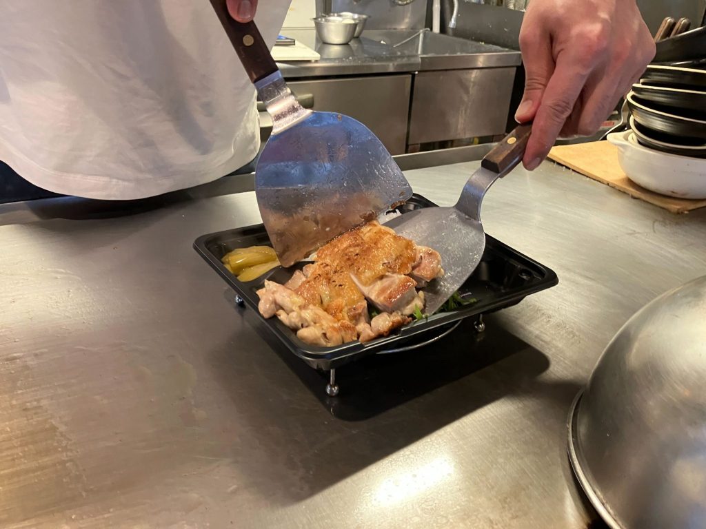 Uber Eats用に調理中